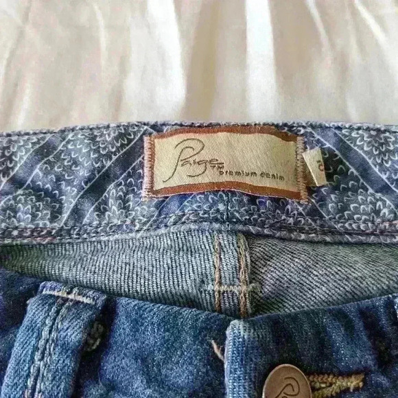 Paige Premium Denim, Ripped Jeans, Flare leg, Size  5, Low raise - Picture 6 of 10